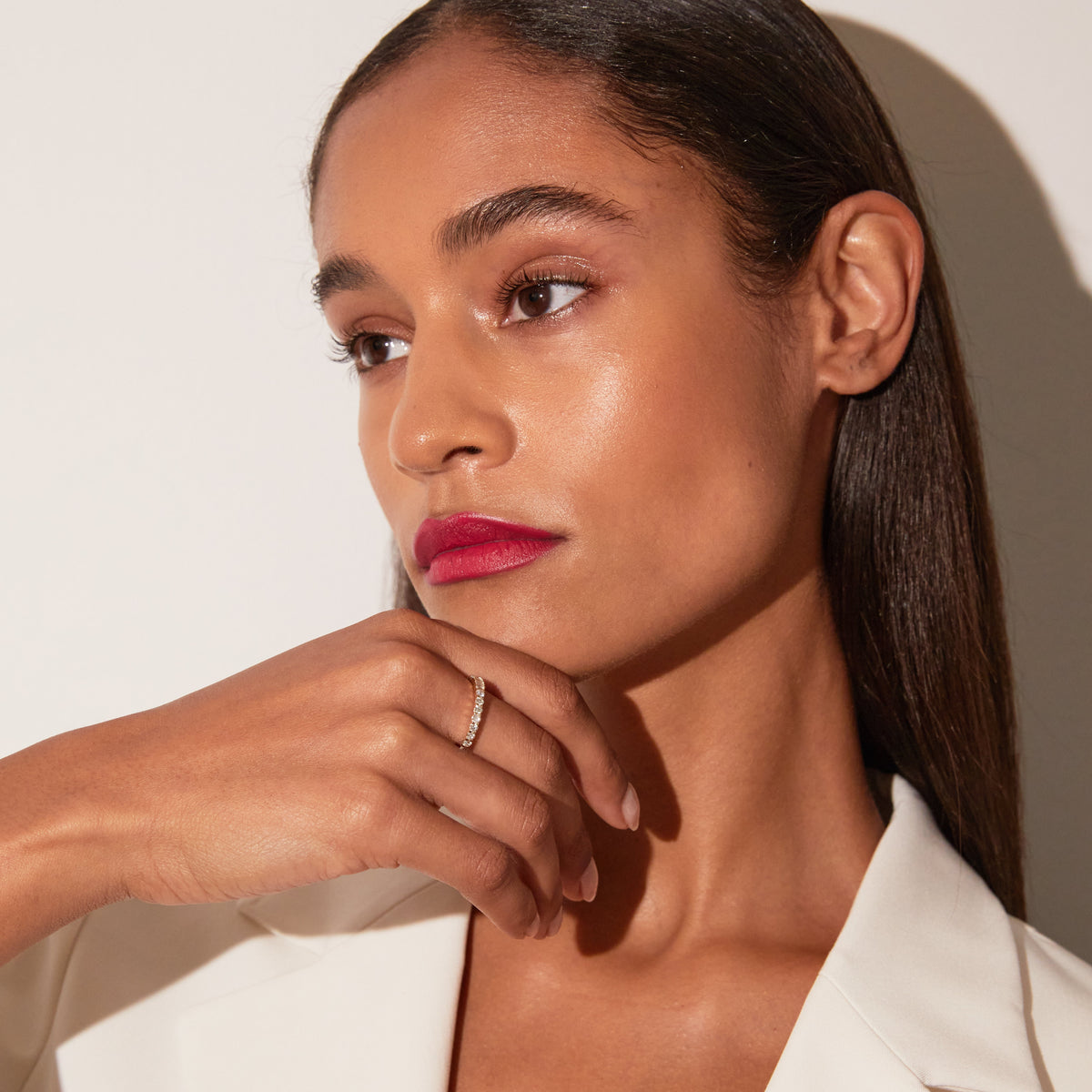 Model woman wearing a diamond ring 