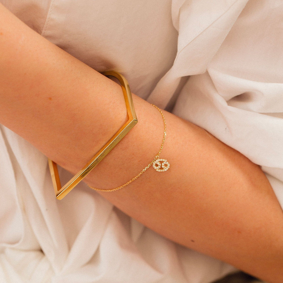 Mercer Cuff Lifestyle Model
