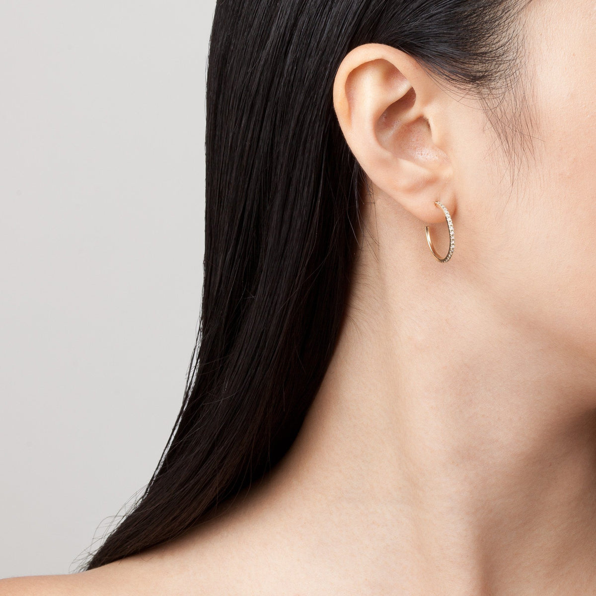 Diamond Quadricolor Hoops On Model